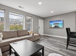 368 Rector St UNIT 422, Perth Amboy, NJ 08861