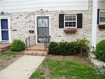 5th image of 8330 Woodward St