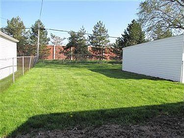 2nd image of 30156 Truman Ave