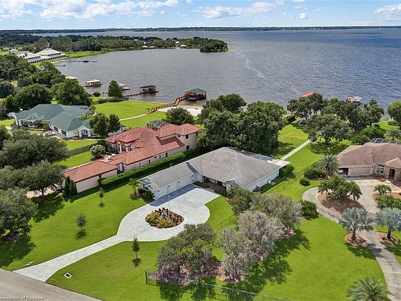 3rd image of 136 Lagoni Ln