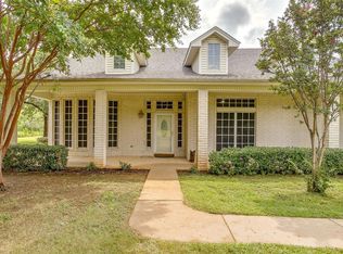 12755 Oak Grove Rd S, Burleson, TX 76028
