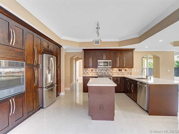 4th image of 7953 NW 161st Ter