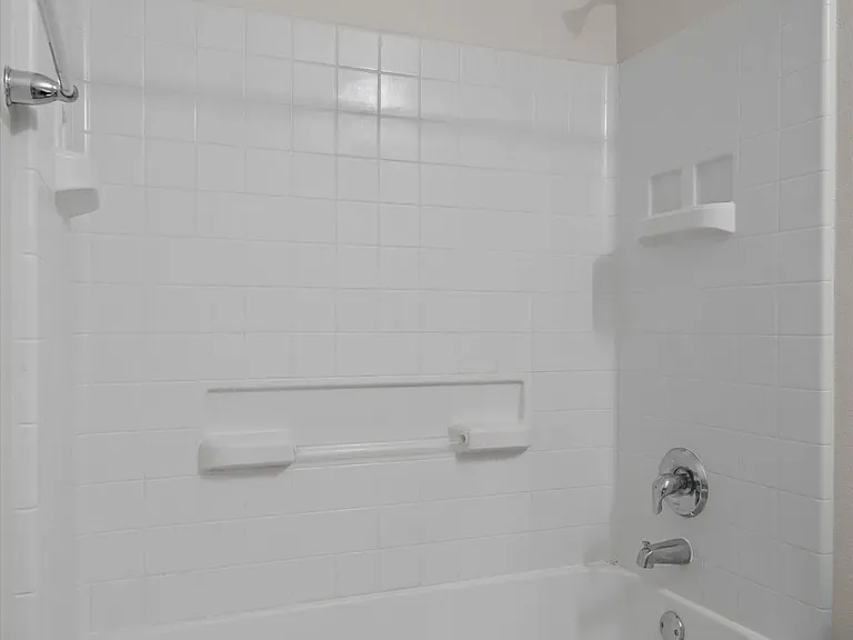 5825 Silver Screen Dr — Photo 26