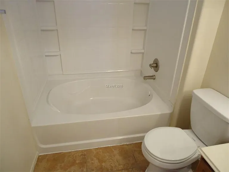 2307 Summer Home St — Photo 15