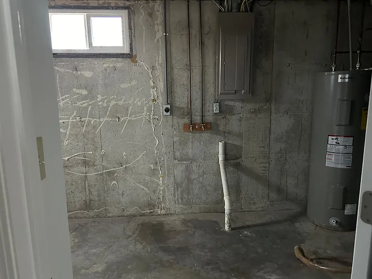 1022 Persimmon Dr — Photo 10