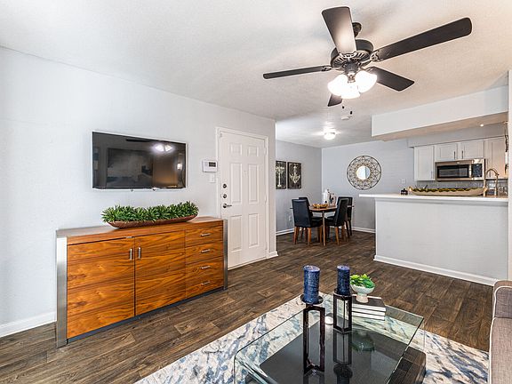 4th image of 10730 Glenora Dr APT 1008