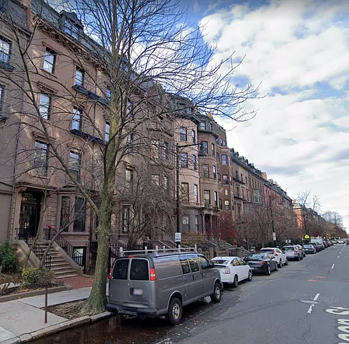 113 Beacon St Photo 1