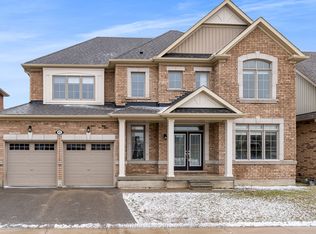 45 McLean Ave, Collingwood, ON L9Y 3Z6