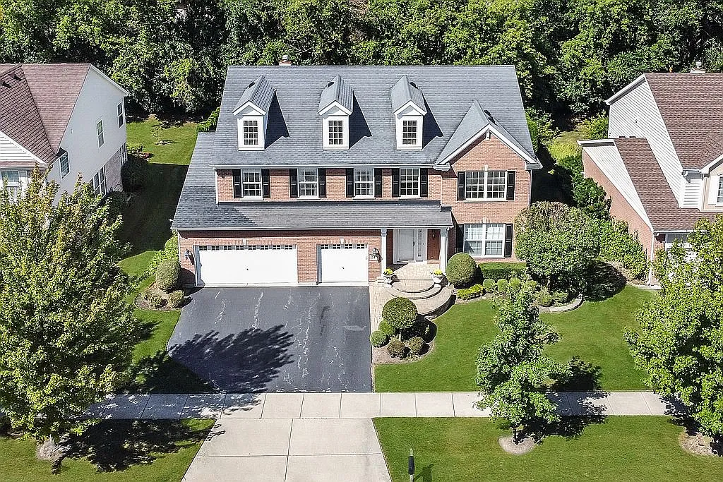 2370 Sarazen Dr photo 1