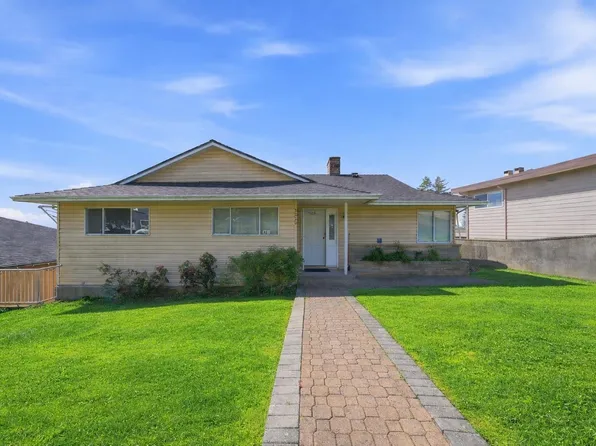 5220 Sunningdale Rd, Burnaby, BC V5B 1M5