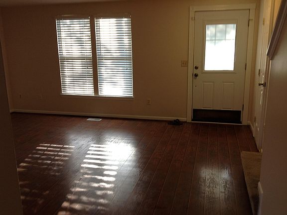 3rd image of 107 Township Ct