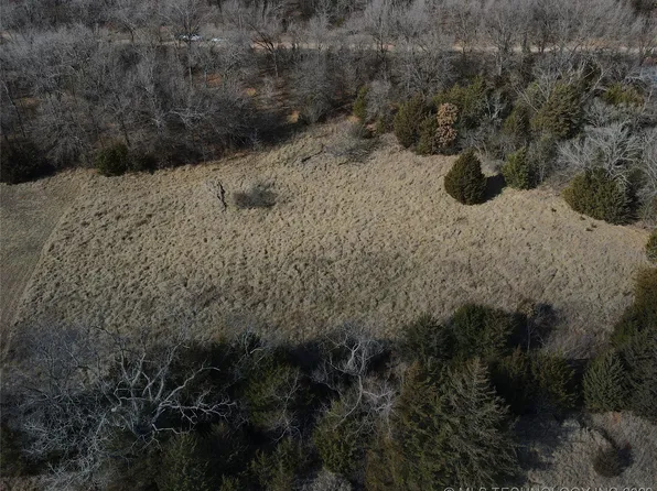 25 High Ridge Ln, Tecumseh, OK 74873