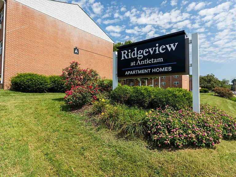 Ridgeview Apartment Homes — Photo 22