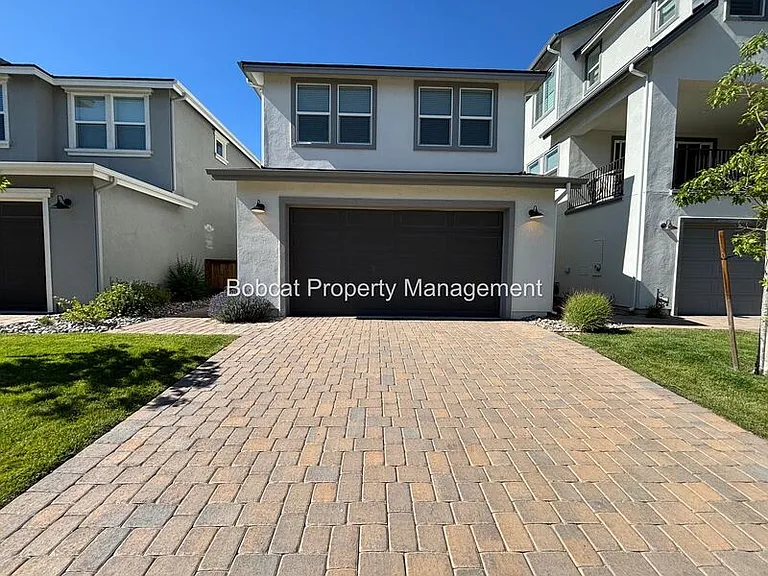 1287 Grove St — Photo 17