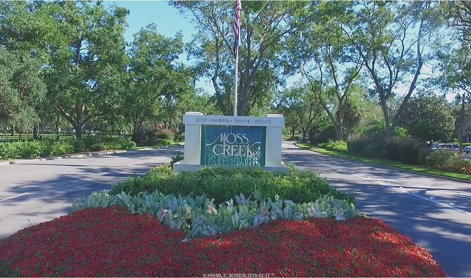 1st image of 30 Peninsula Dr