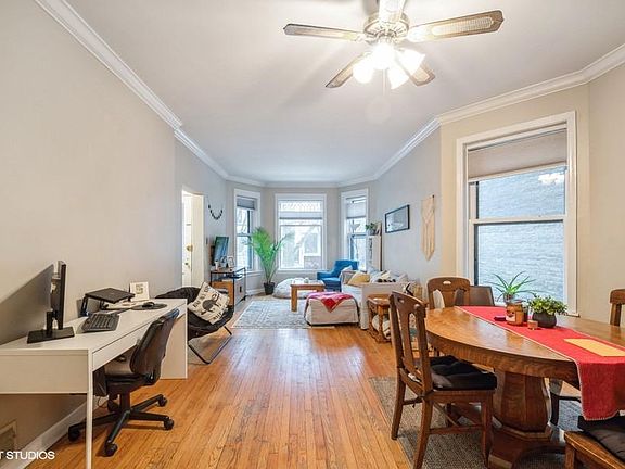 5th image of 1233 W Newport Ave #1