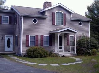 394 Walnut Plain Rd, Rochester, MA 02770