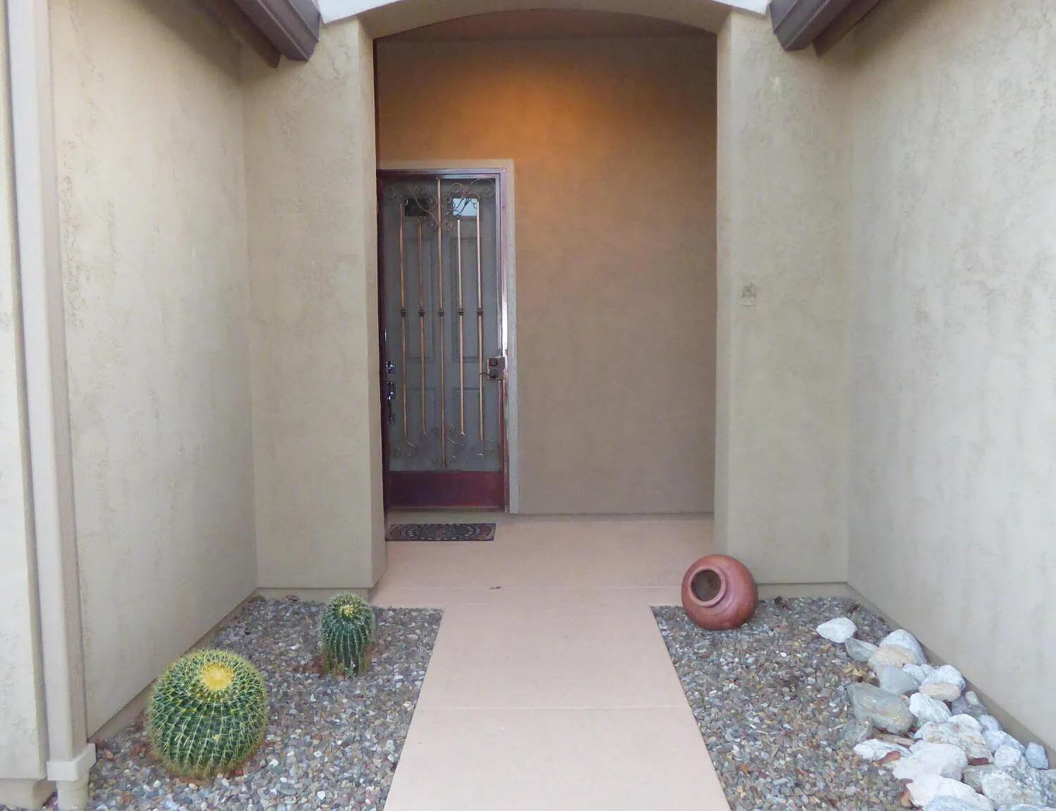2 bed, 2.5 bath, 1769 sqft, $3,950 — Photo 4