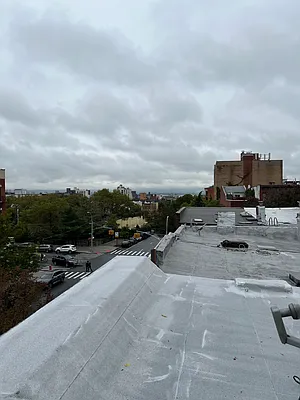 Sold by Pen Realty LLC | media 8