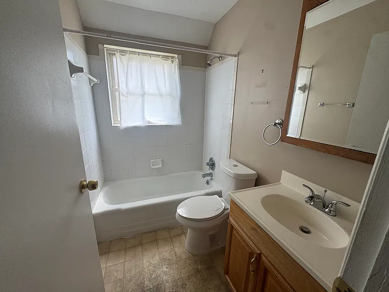 2166 Cameron Ave #1 — Photo 7
