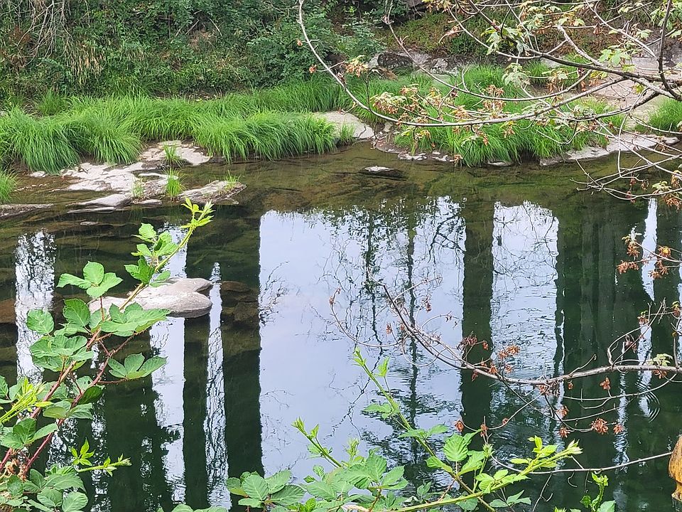 2nd image of 11297 Pioneer Rd SE