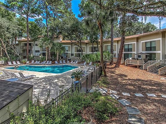 3rd image of 42 S Forest Beach Dr APT 3040