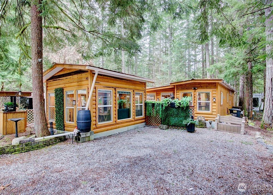 1st image of 140 6 Chanterelle Drive