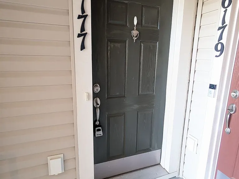6177 Murray Ter — Photo 2
