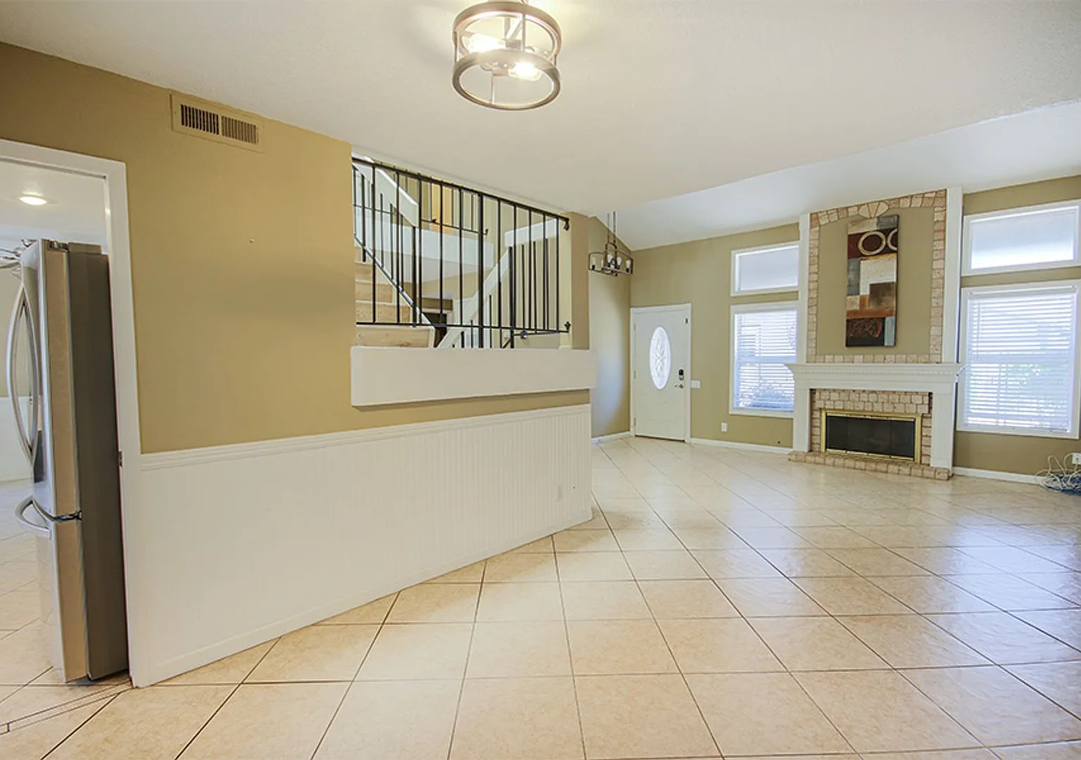 A Gem in Emerald Glen! — Photo 1