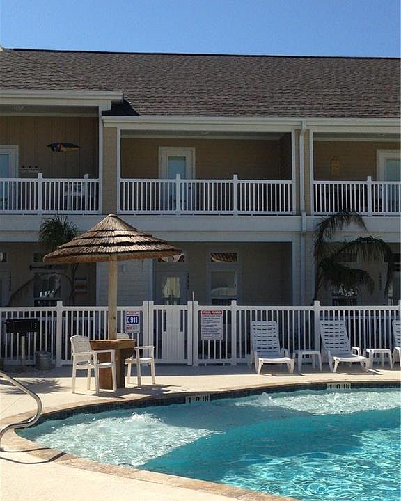 1st image of 14824 Leeward Dr