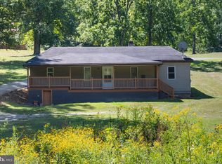 12528 Seavolt Rd, Hancock, MD 21750