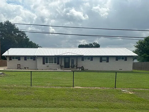 621 Crossroads Hwy, Malakoff, TX 75148