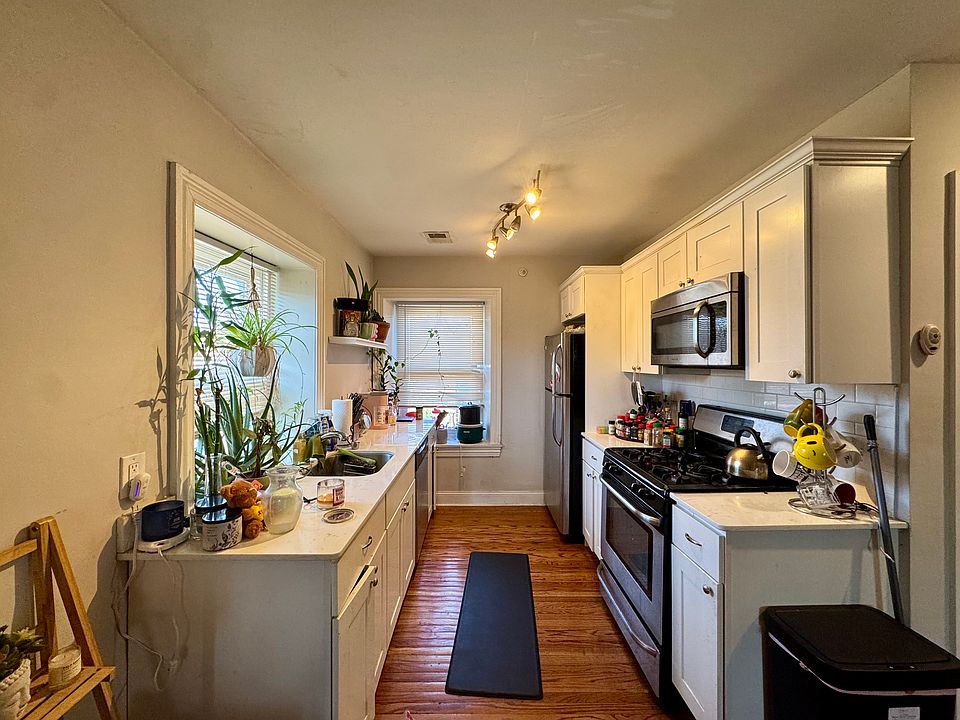 1st image of 133 W Tulpehocken St APT 5
