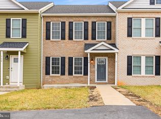 714 Parkview Dr, Front Royal, VA 22630