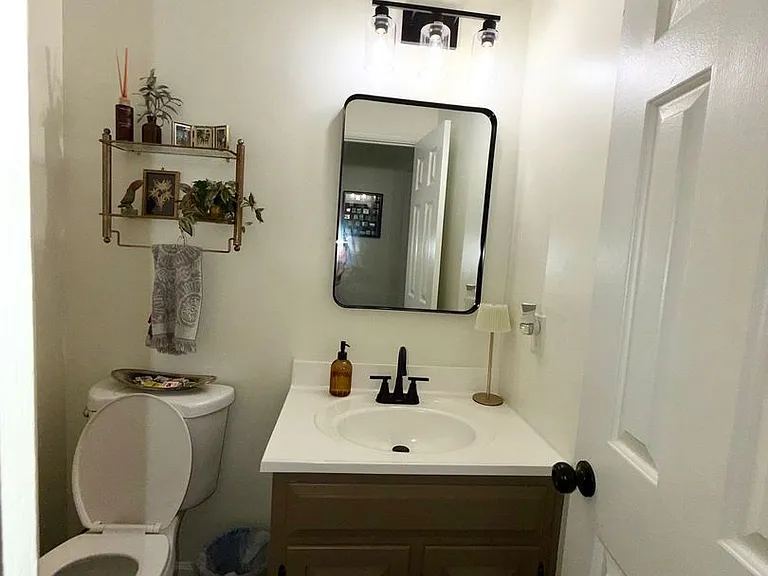14305 Penrith Ln — Photo 13