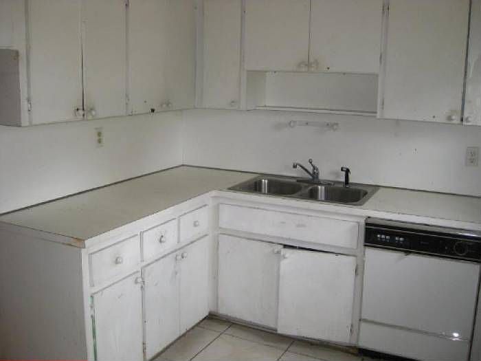 2nd image of 1210 NW 125th St
