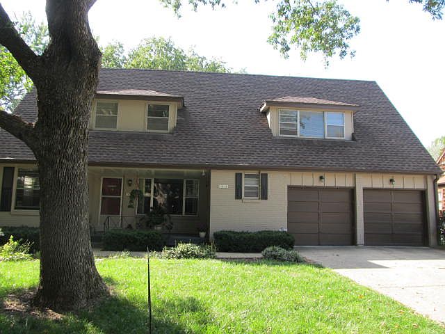 Top Floor of two-story Duplex