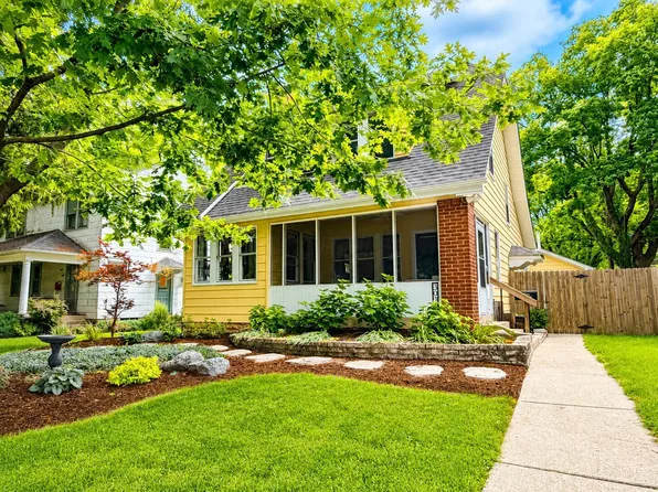 3076 Woodbine Pl, Columbus, OH 43202
