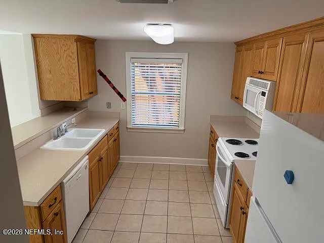 4249 Saint Johns Ave — Photo 6