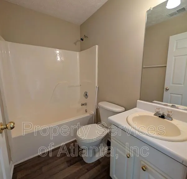153 Oakland Blvd — Photo 17