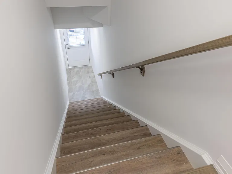 35 Southworth St — Photo 31