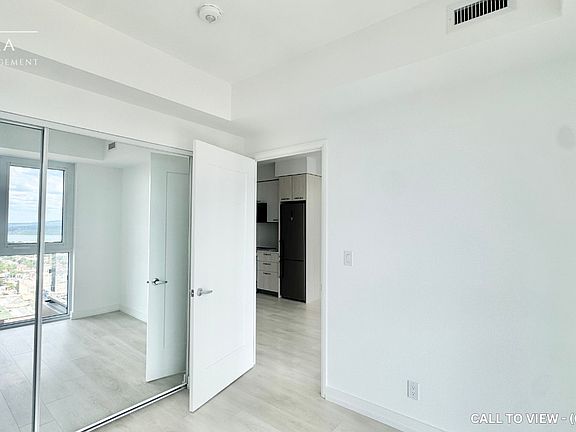 5th image of 75 James St S #3103