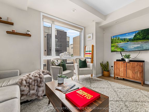 3rd image of 30 Fieldway Rd #78