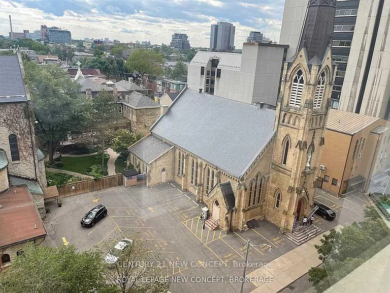 195 Saint Patrick St #PH4B — Photo 18