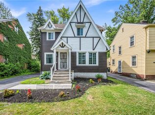 3394 Hartwood Rd, Cleveland Heights, OH 44112