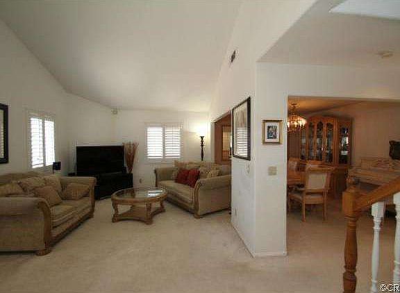 5th image of 23516 Arlington Ave