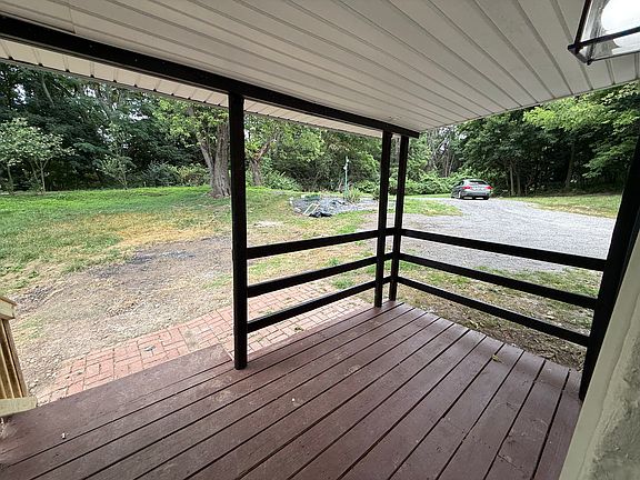 5th image of 720 Littlestown Pike #C