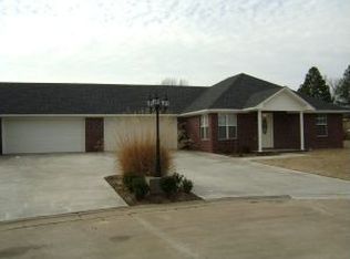 2603 W D St, Russellville, AR 72801