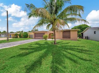 2912 Canal Rd, Miramar, FL 33025