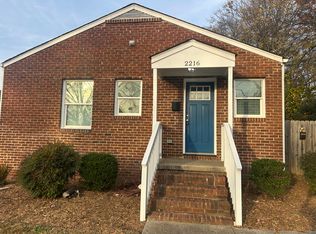 2216 Rozzelles Ferry Rd, Charlotte, NC 28208